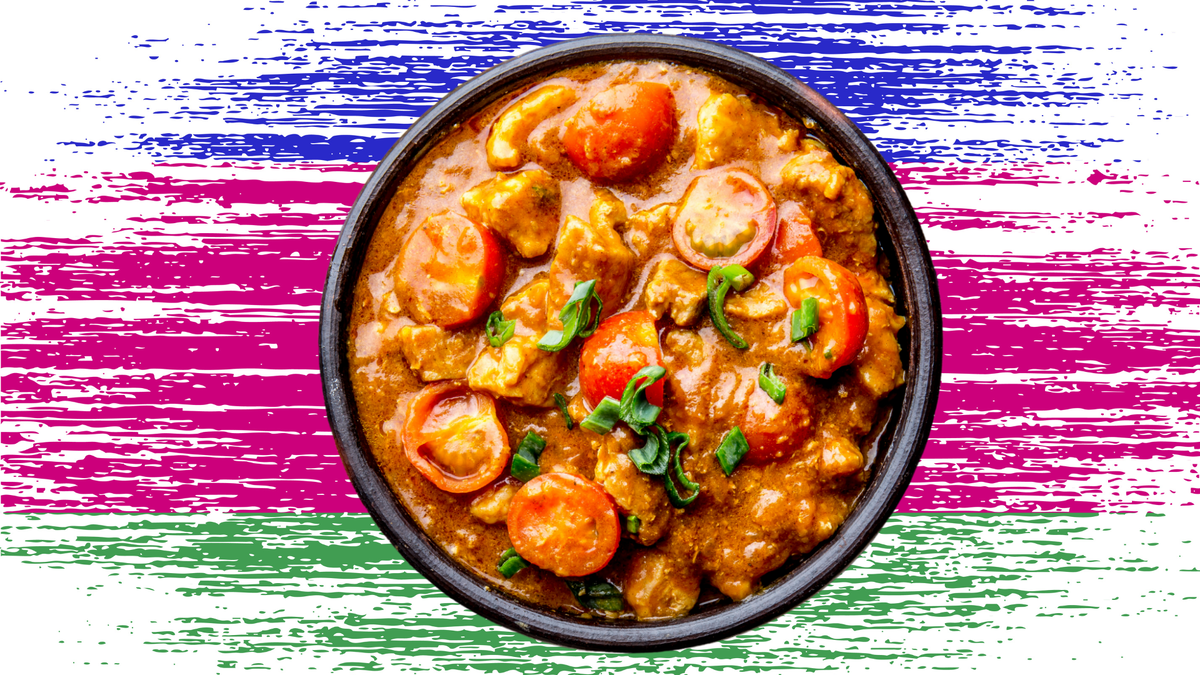 Краснодар. Кубанская кухня. Мясо. Соус.