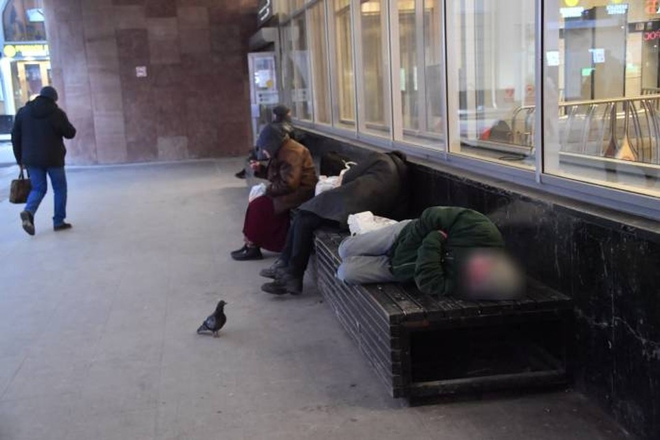 Встретив бездомного на вокзале, ростовчанин предложил ему кров и возможность трудиться, но тот работать не хотел. Фото: Владимир Веленгурин