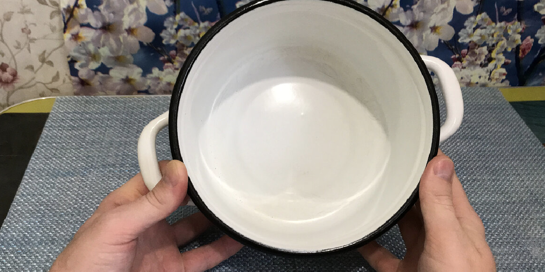 Новый способ. Отбелить эмаль кастрюли, отмыть посуду от желтизны, налета