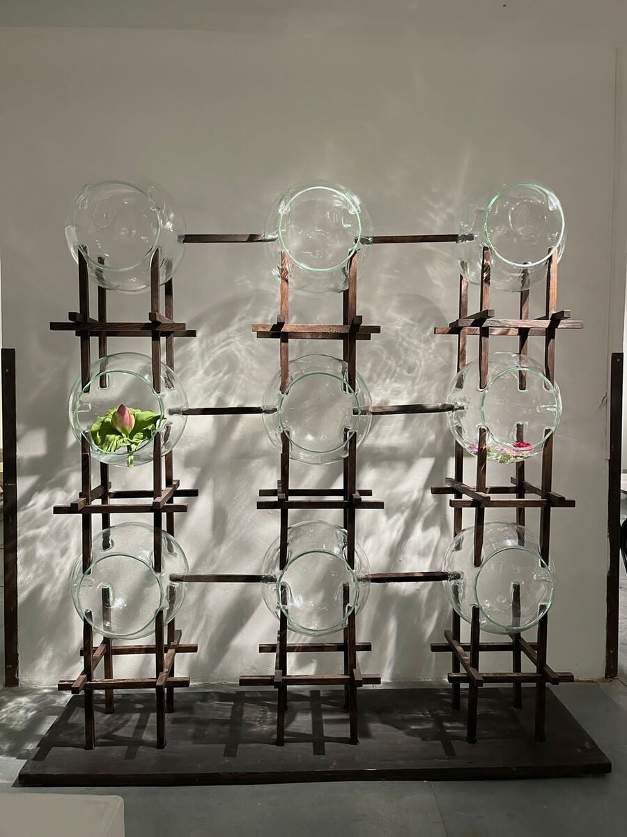 Хрустальный шкаф. Алексей Дрождин. Работа выдувалась на Никольском Хрустальном заводе.