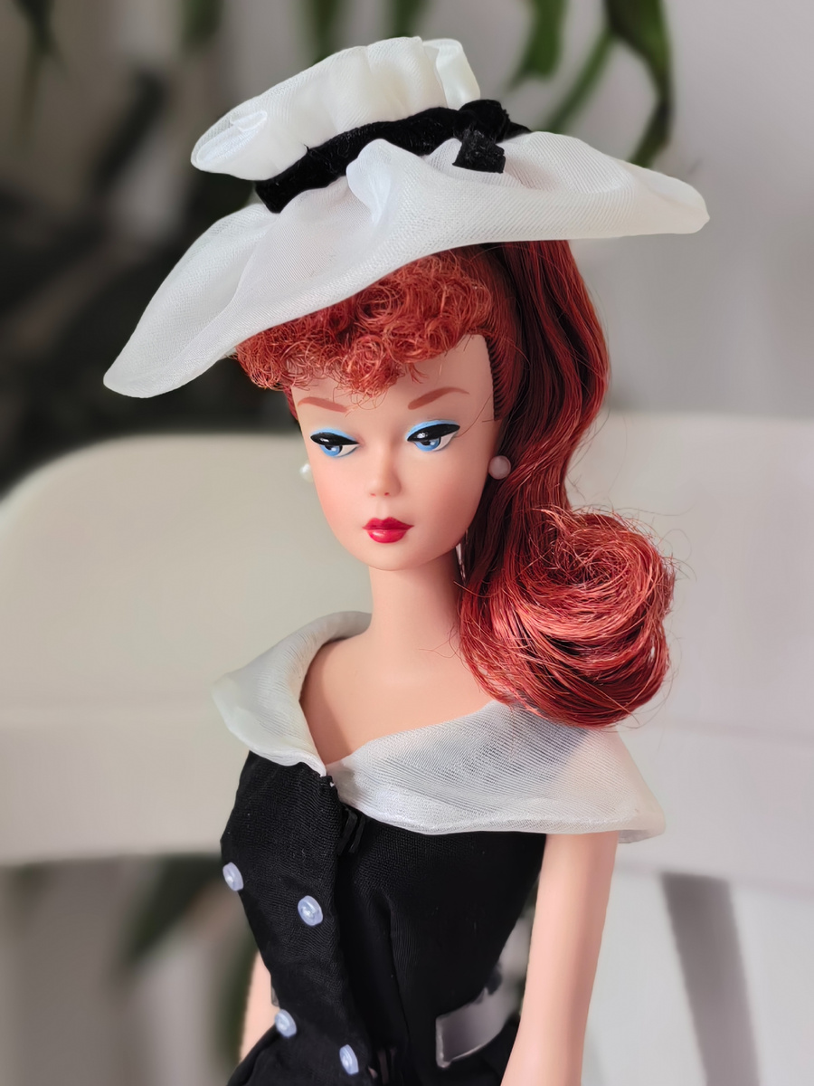 Mattel Barbie Signature Barbie After 5 Silkstone Doll, арт. HBY14 - моя Джина