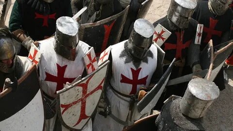  Капля крови скатилась с меча, упала на раскаленный песок Палестины и мгновенно впиталась, оставив лишь темное пятно. Так же быстро впитывала Святая Земля потоки крови и надежд тысяч людей, шедших под знаменем Креста. Они верили, что освобождают Гроб Господень, искали спасения души и богатства, мечтали о свободе и новых королевствах. 