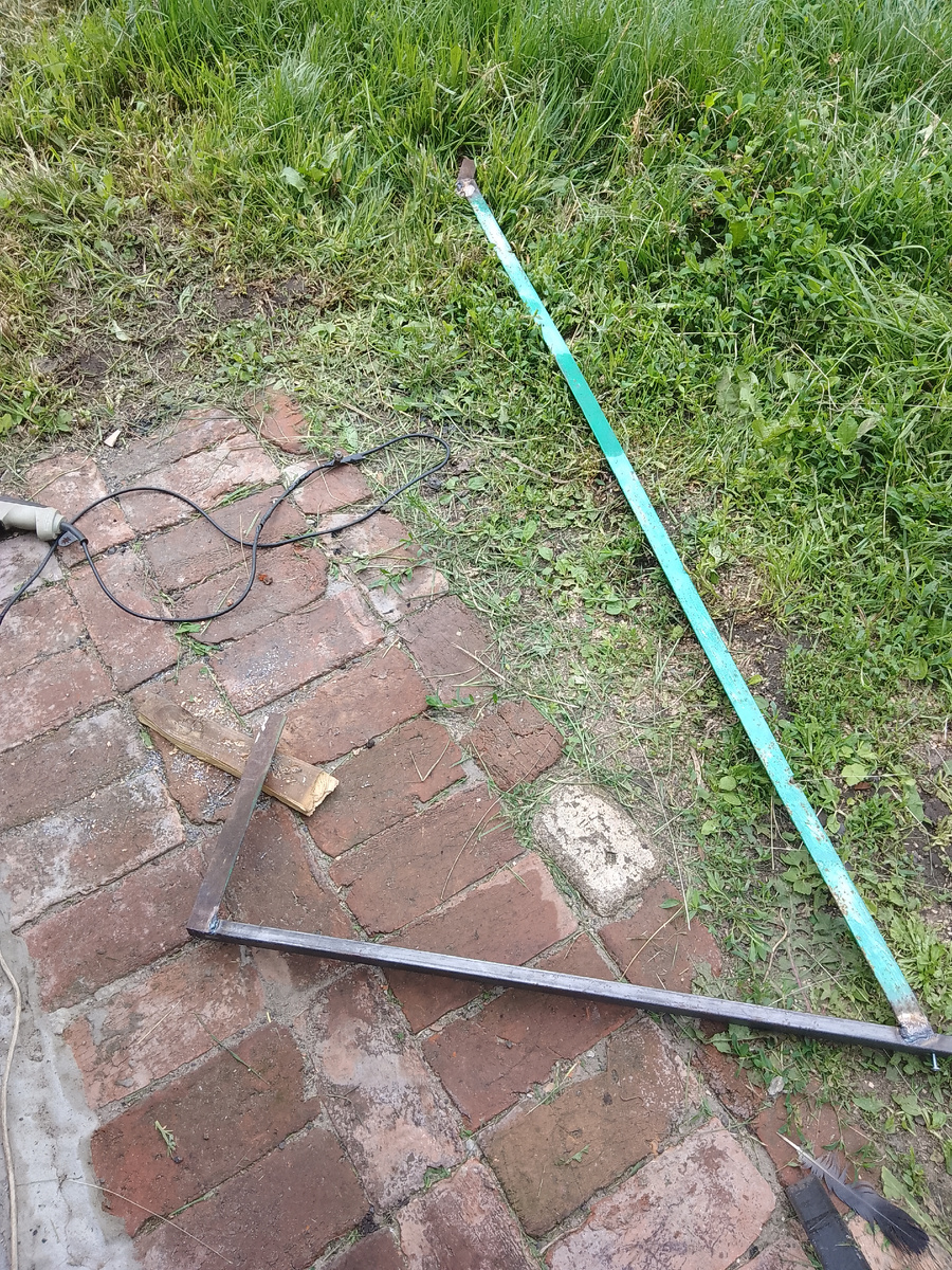 Боковая опора. Фото автора.