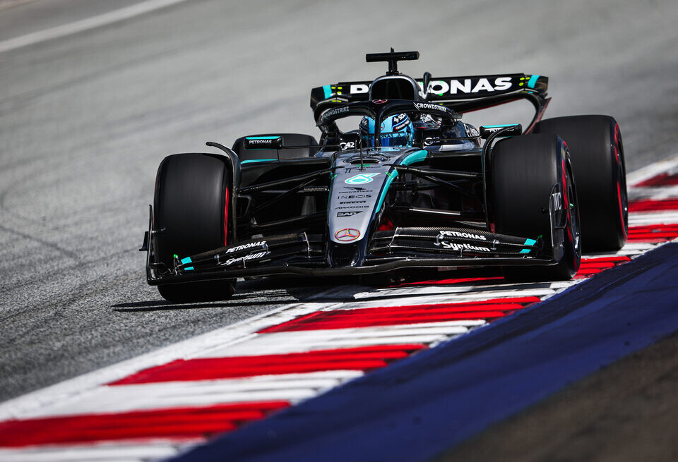    Джордж Рассел назвал главную проблему машины MercedesLAT Images / Mercedes