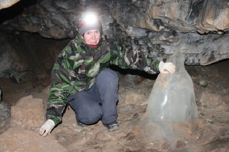 АНАСТАСИЯ ХОДИЛА В ПОХОДЫ С 18 ЛЕТ. ТУРИЗМ БЫЛ ЕЁ СТРАСТЬЮ. ОДНАКО ЧАЩЕ ВСЕГО ЖЕНЩИНА ОТПРАВЛЯЛАСЬ В ПУТЬ В СОСТАВЕ ГРУППЫ ИЛИ С ДРУЗЬЯМИ. ФОТО: СОЦСЕТИ.