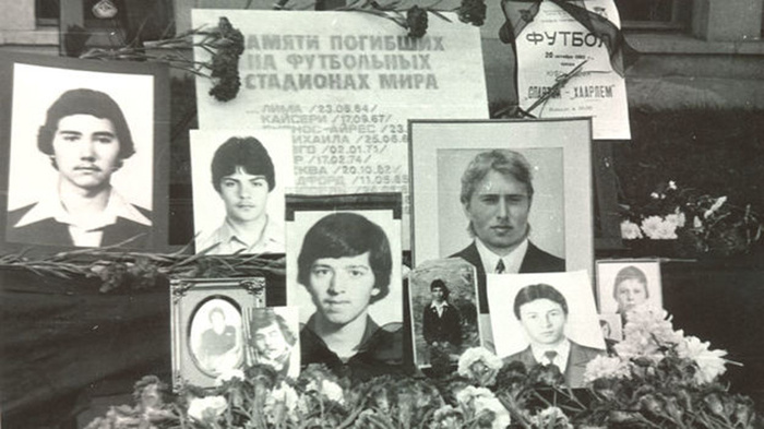 Панихида по погибшим в "Лужниках"