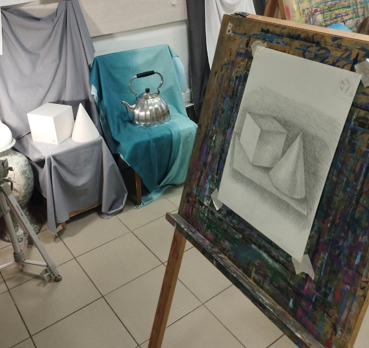 Можно и в карандаше творить прекрасное