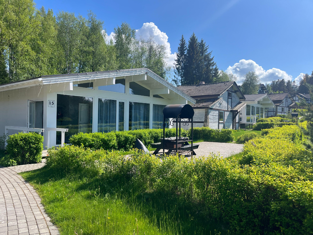 эту мы арендовали