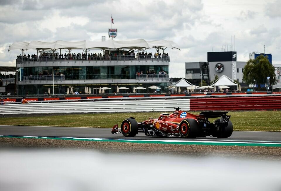    Гран При Великобритании-2025: Расписание трансляций Формулы 1Ferrari