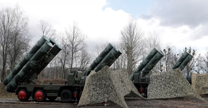 Мобильные комплексы ПВО играют большую роль, чем бункеры/ Фото: voanews.com