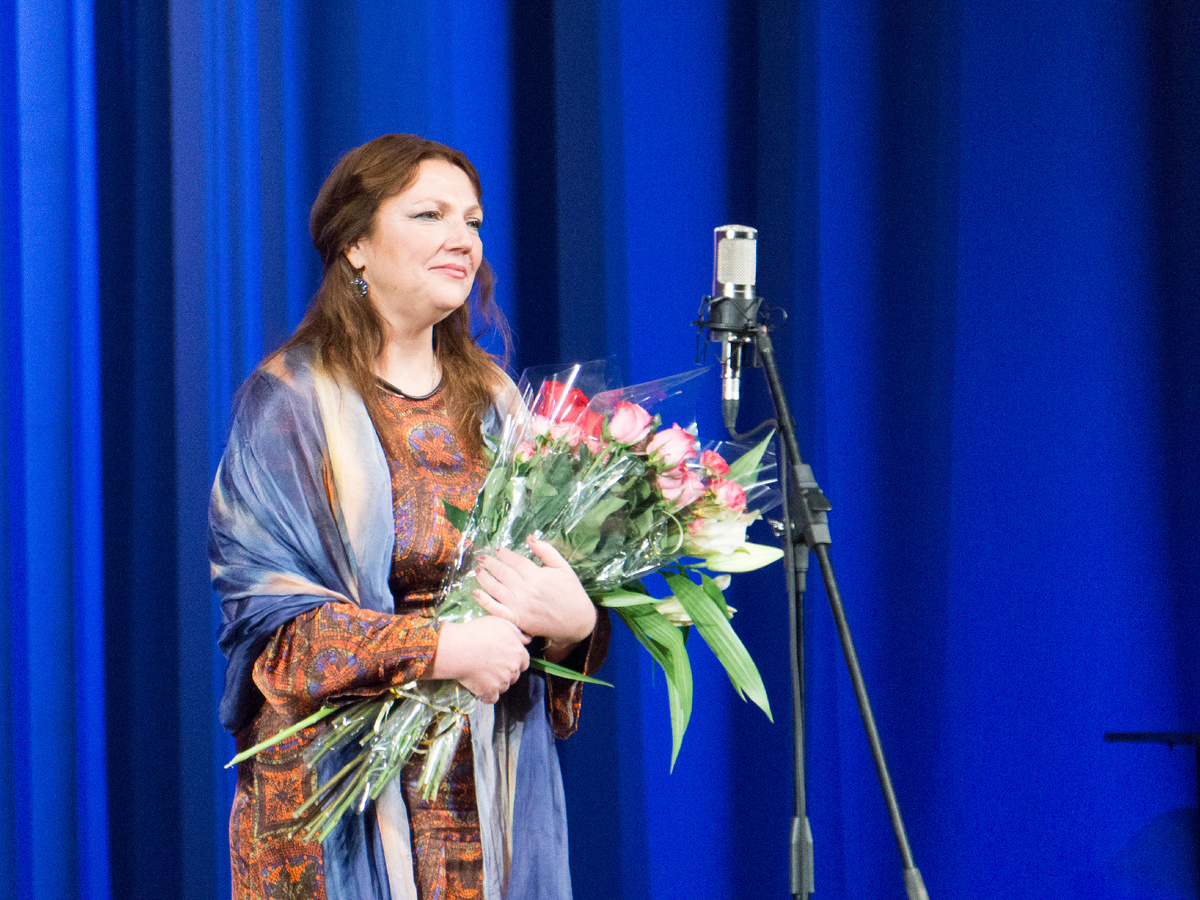 Евгения Смольянинова :  Из открытых источников