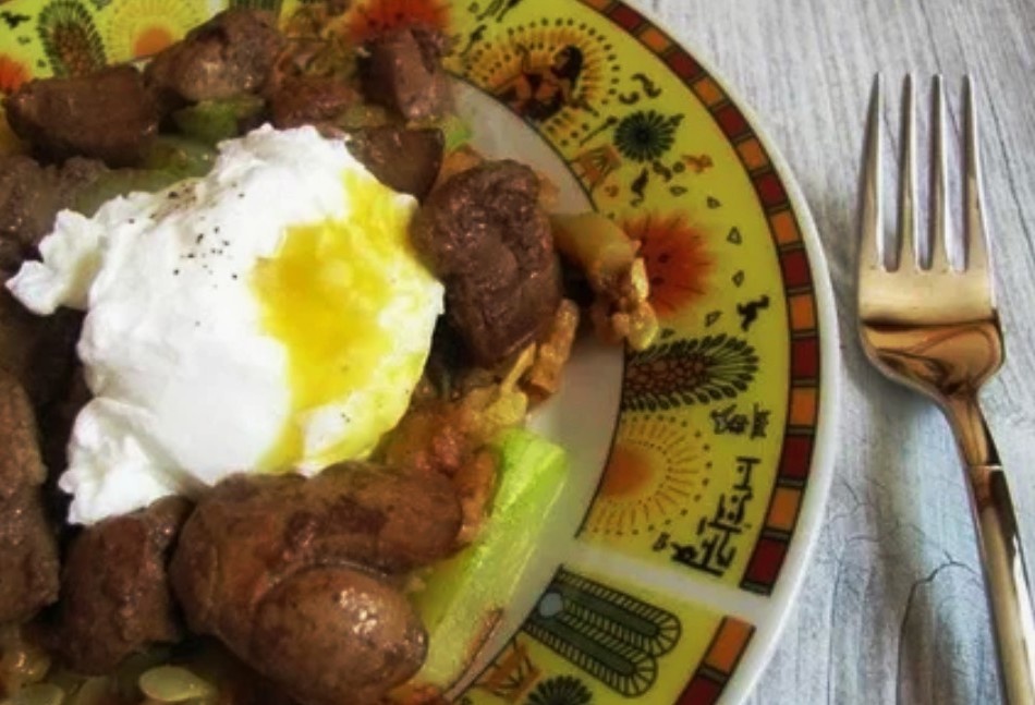 И если ты забыл, как выглядит печень, а яйца ешь только в салате оливье на Новый год, то слух твой в опасности.
