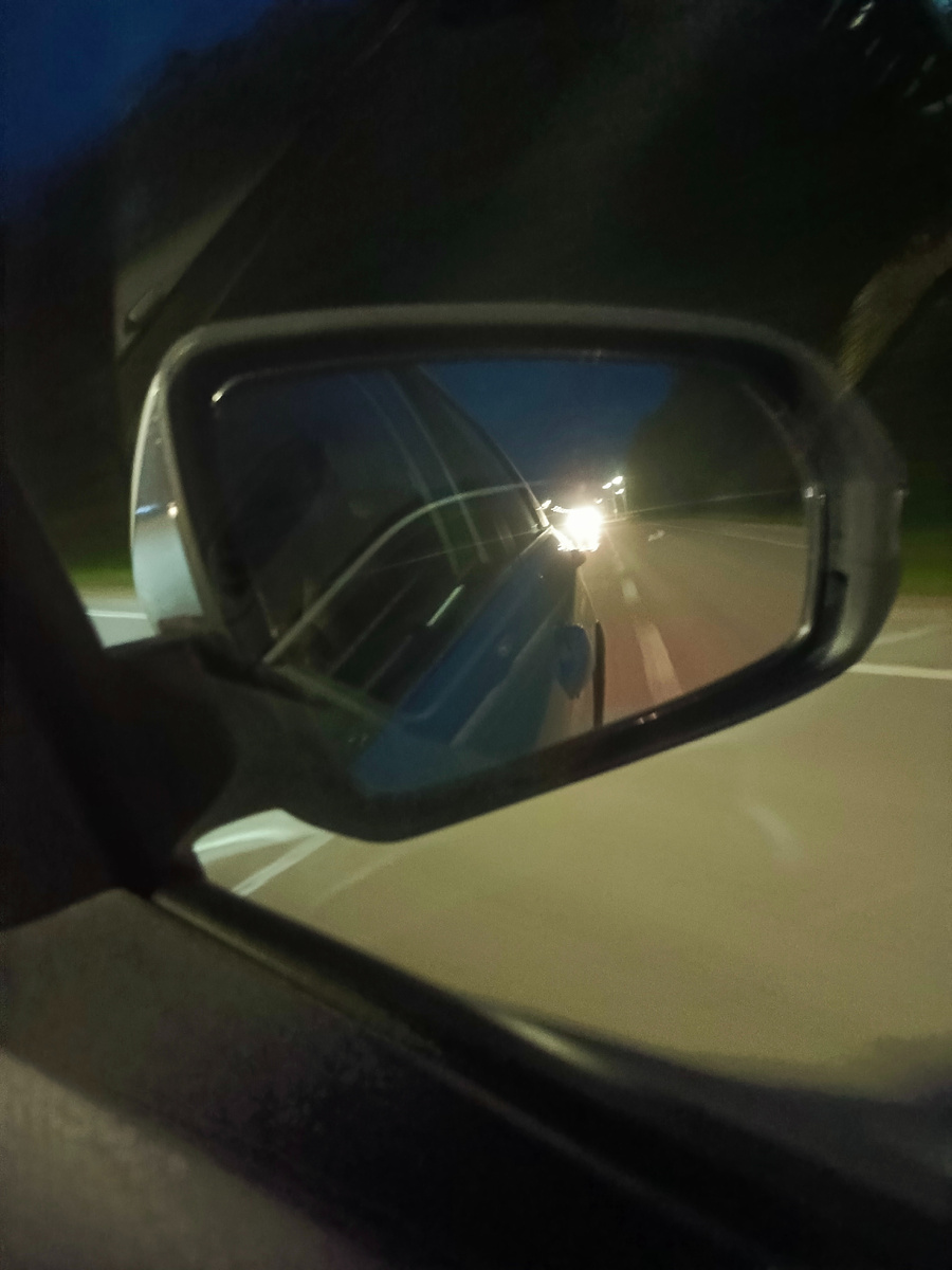 За спиной уже Рязань, Липецк, Воронеж, а я всё не приму ситуацию 🤭🌊