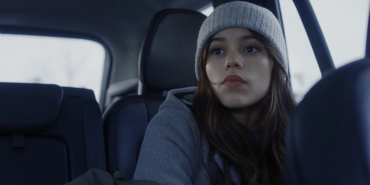 Как познакомиться с девушкой в маршрутке? Мы просили передать деньги водителю. Кадр из фильма