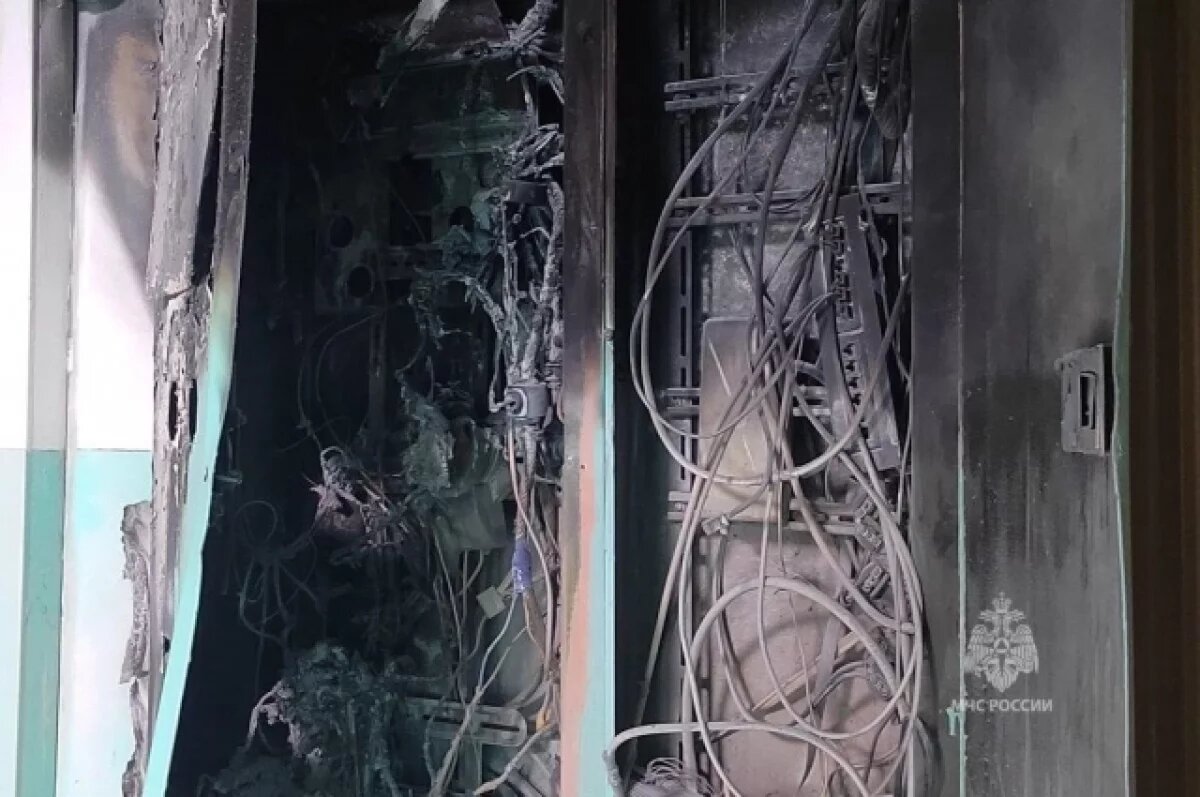    В Петропавловске-Камчатском из-за щитка произошел пожар в подъезде