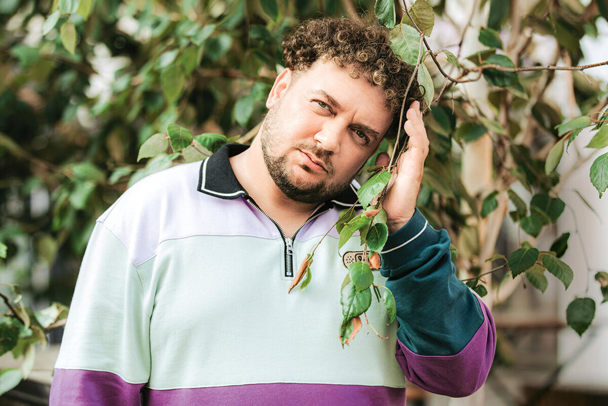    На съемках сериала «Остаться друзьями». 2024 г. ПРЕСС-СЛУЖБА ТНТ