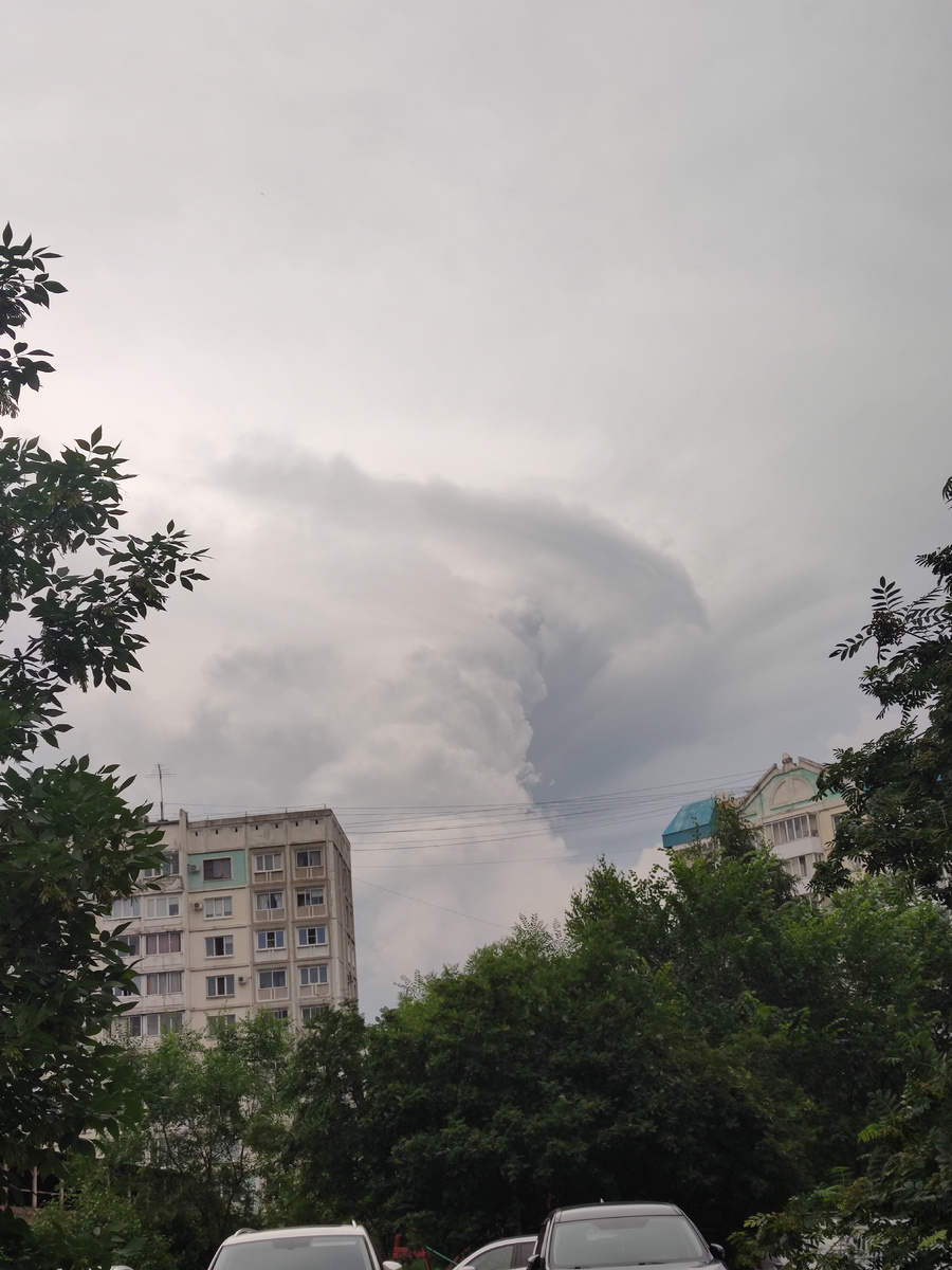 Вот такую страшную красоту увидела, после работы 