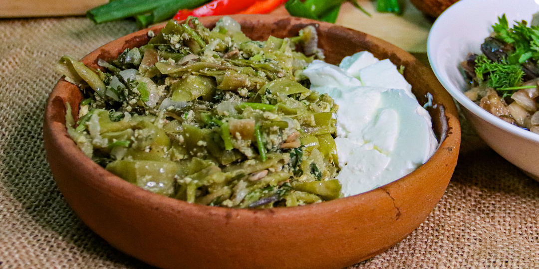 Рецепт зелёного лобио с грецкими орехами из Грузии