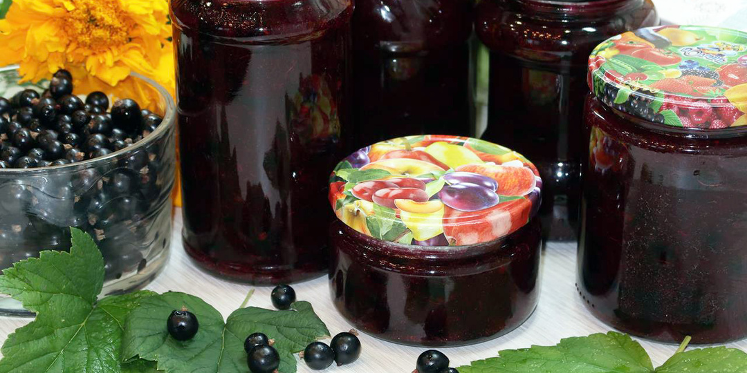 Чёрная смородина с сахаром на зиму