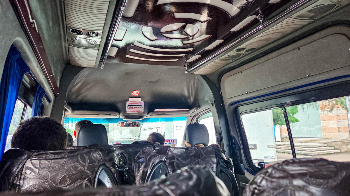 Едем на маршрутке из Махинджаури в Батуми