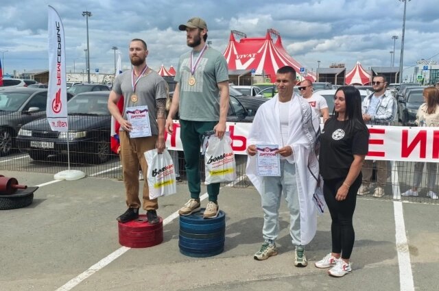    Участники весовой категории до 90 кг. Фото: АиФ в Тольятти/ Александр Солдатов