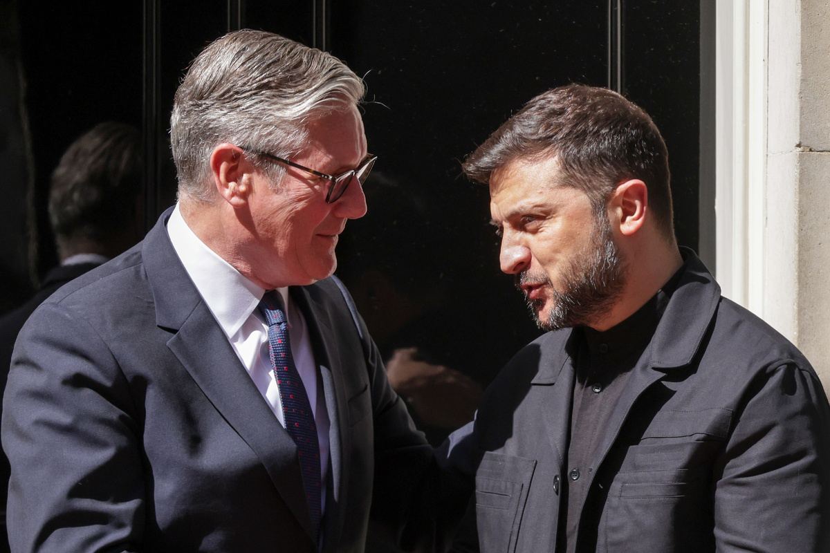 Dinendra Haria / Keystone Press Agency /  Global Look Press