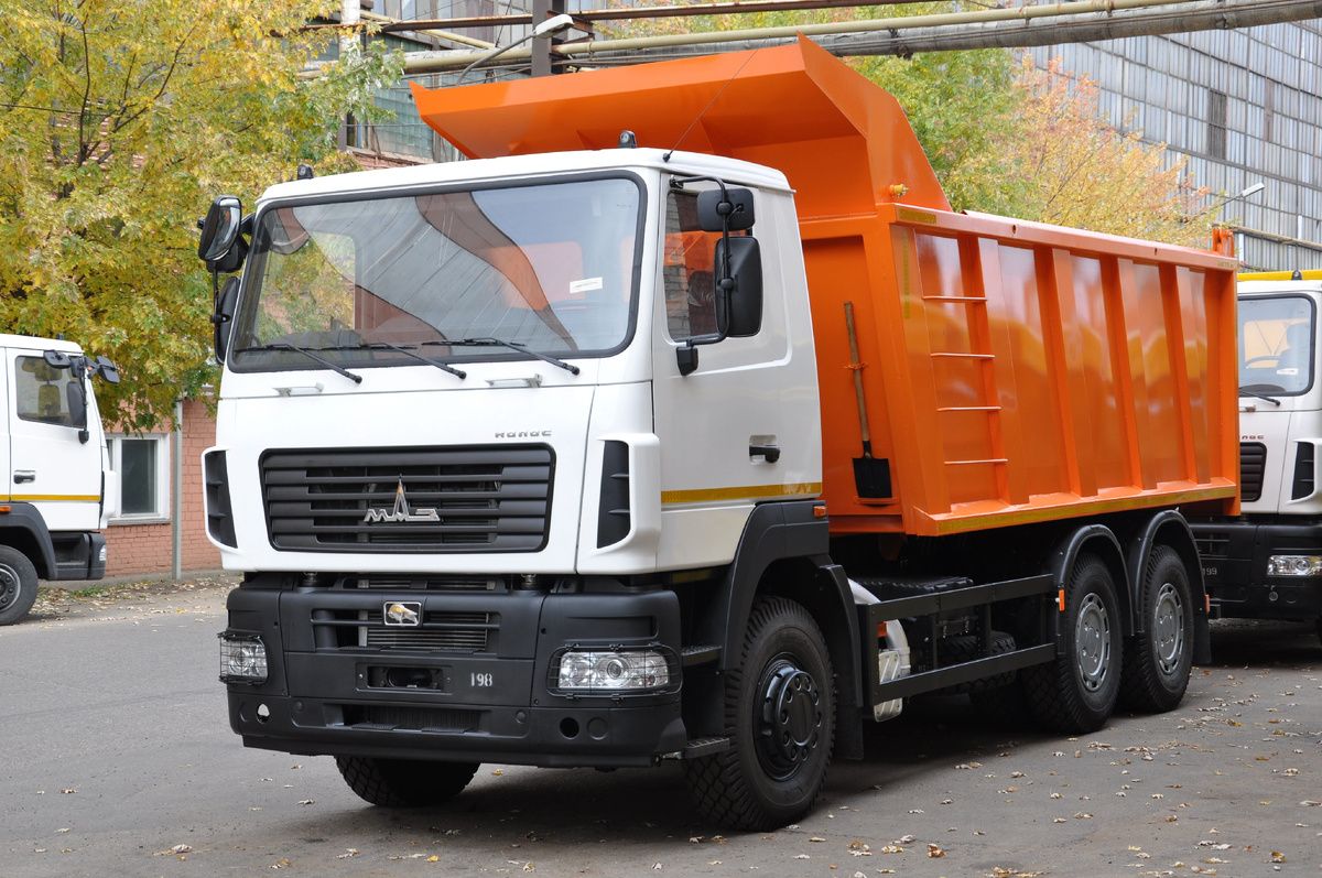 Самосвал МАЗ 65012J-570-000