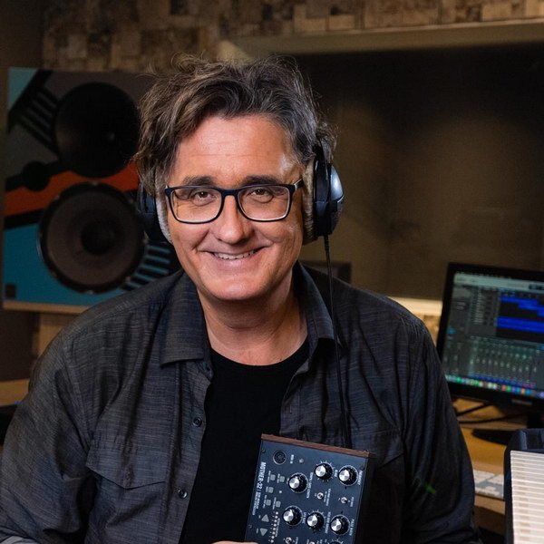     Вячеслав Тюрин запускает свою первую школу музыкального продюсирования