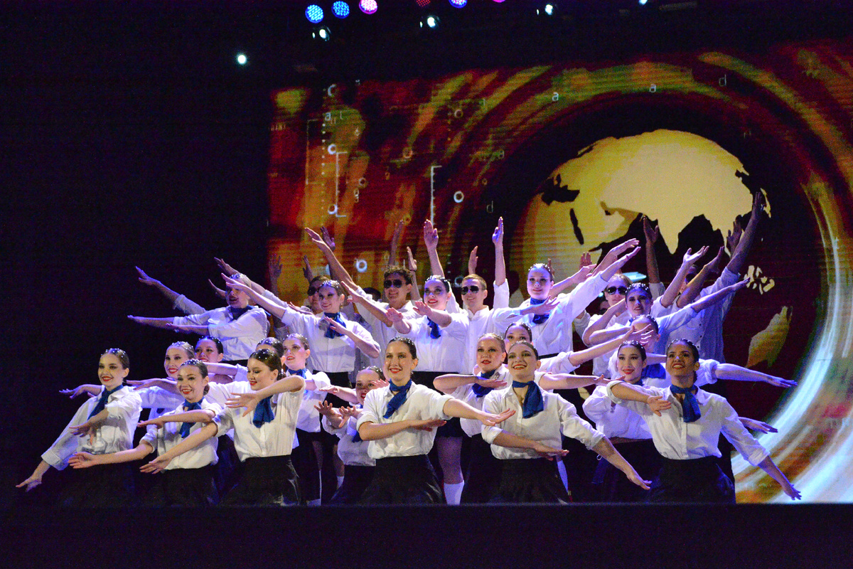 Без участия центра не обходится ни одно культурно-массовое событие в Нефтяном. ЦОВР организует до 130 мероприятий в год. Их участниками ежегодно становятся около 6 000 студентов, а охват зрителей превышает 16 000 человек. «Посвящение в студенты», «Мистер» и «Мисс УГНТУ», фестиваль «Студенческая весна» — эти и многие другие мероприятия известны каждому студенту и выпускнику университета. Сейчас ЦОВР объединяет восемь творческих коллективов. В них постоянно занимается более 200 человек. 