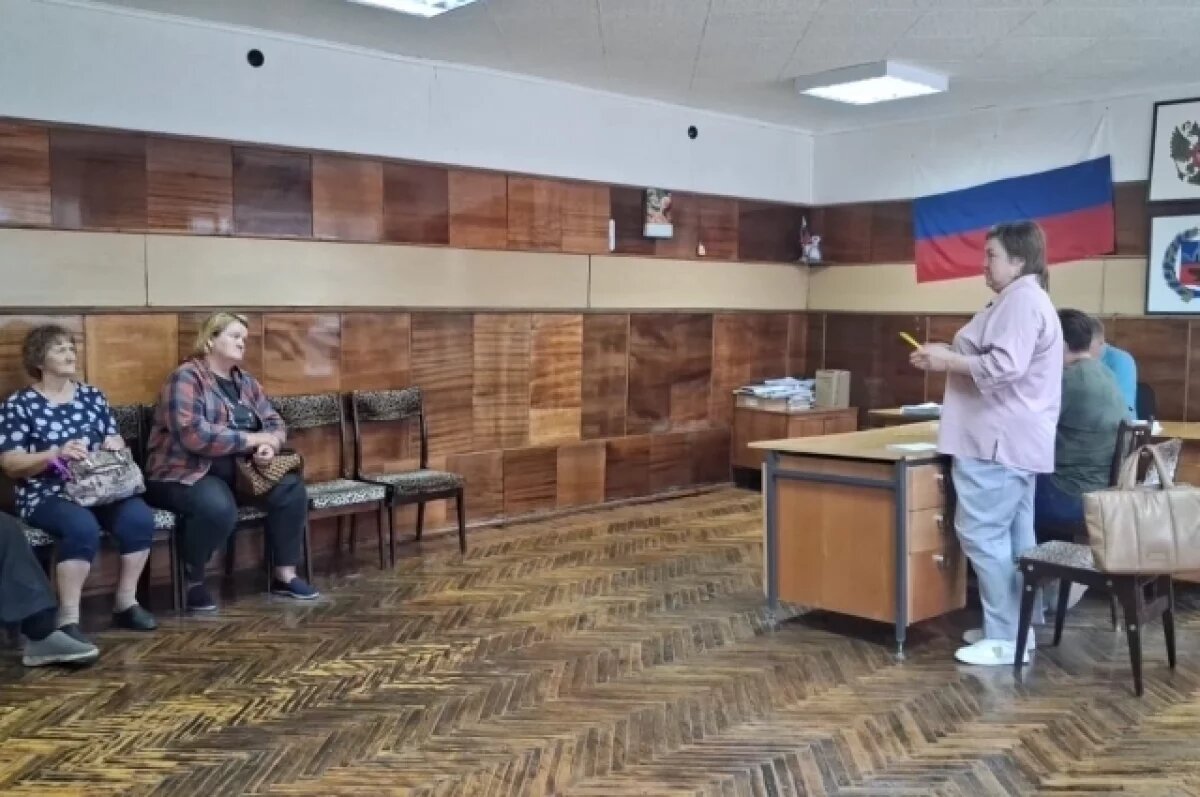    Жители Алтая пожаловались на плохие дороги и «мусорную» проблему