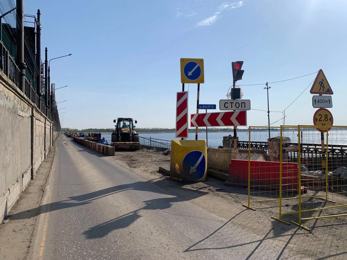    С 2023 года на дамбе проходит ремонт переправы