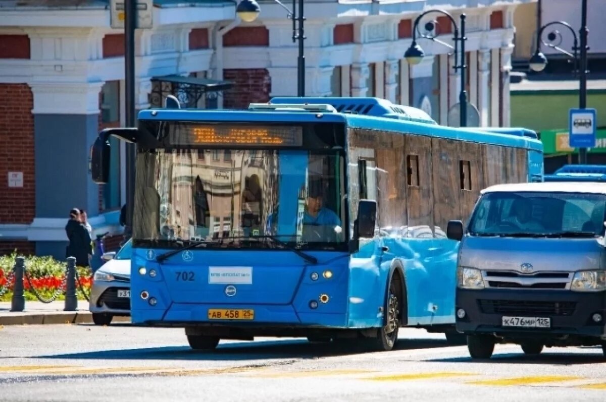    Во Владивостоке требуют от перевозчиков включать кондиционеры в автобусах