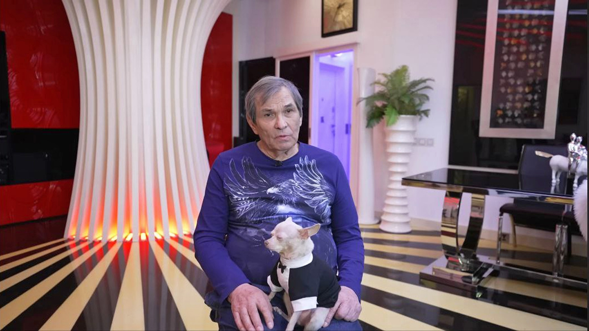 - Квартира Бари Алибасова в Москве — это воплощённая философия эстетического протеста