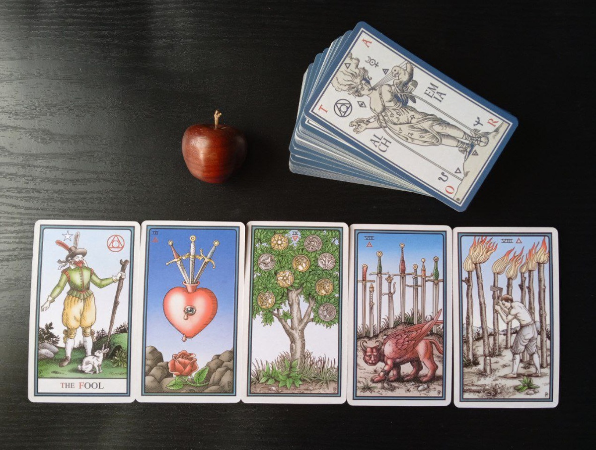 Ответ смотрим на колоде "Алхимическое таро"