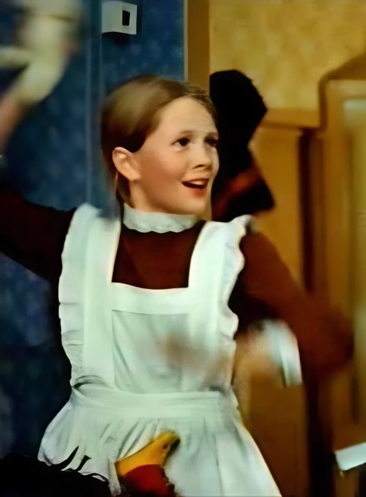 Анастасия Немоляева в фильме «Старый Новый год». / Фото: kino-teatr.ru