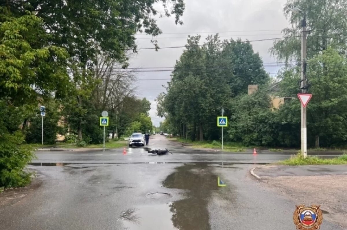    В Твери 16-летний подросток на питбайке попал в ДТП