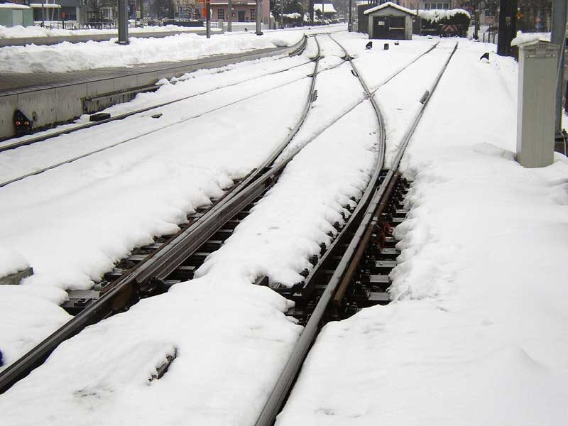 Рисунок 2 — Стрелочный перевод с включенной системой электрообогрева