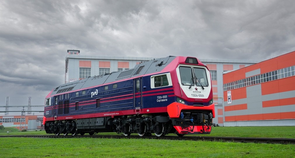 На брянском машзаводе построили новый грузовой тепловоз ТЭ26