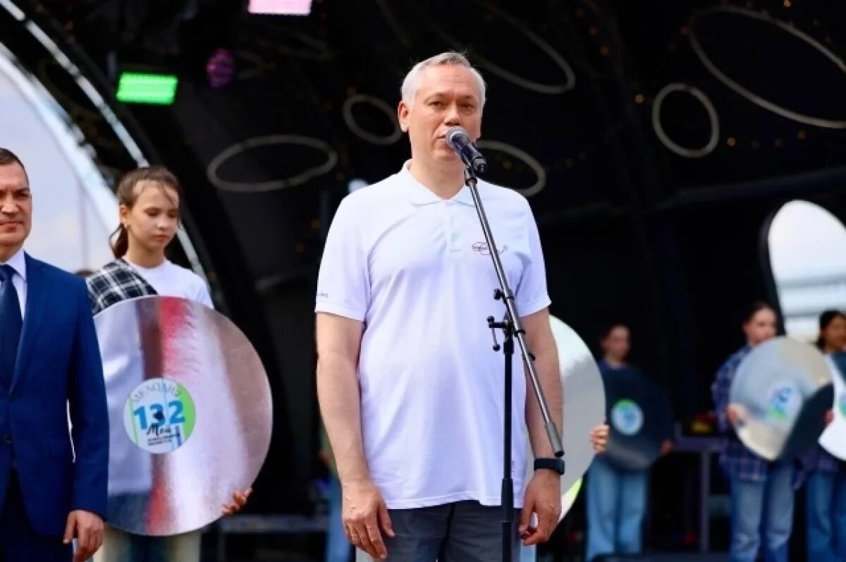    Стало известно, в чем известные новосибирцы пришли на День города