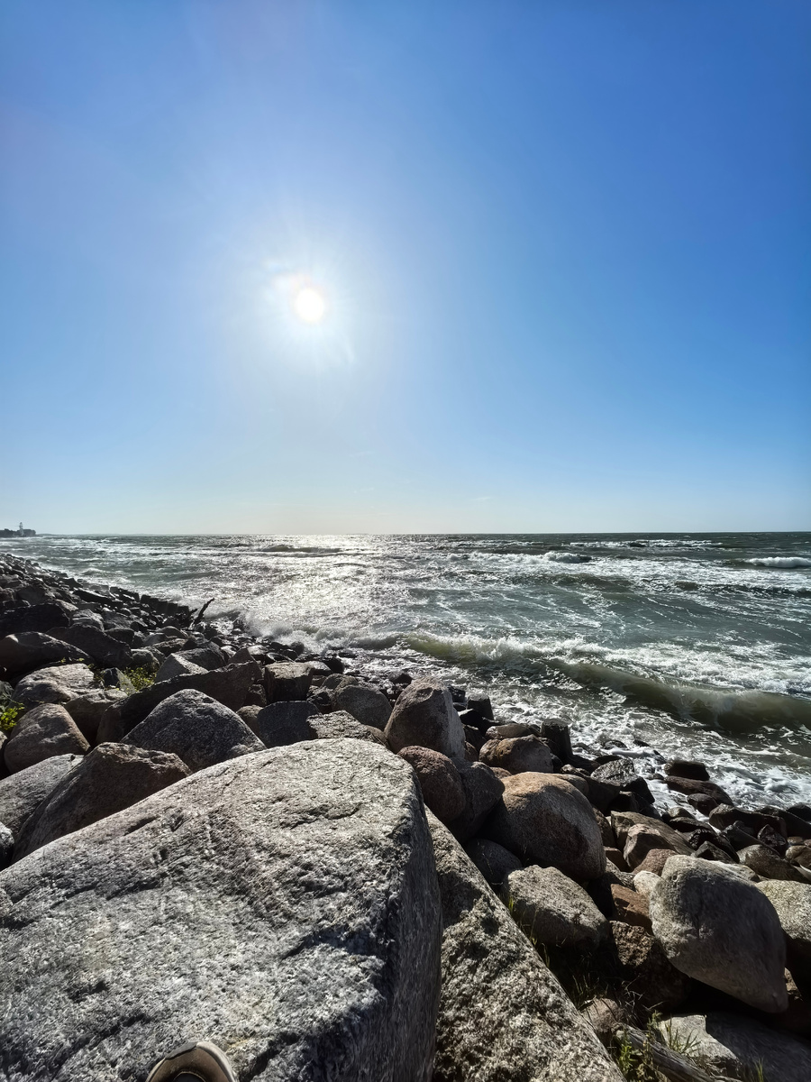 Балтийское море, штормит