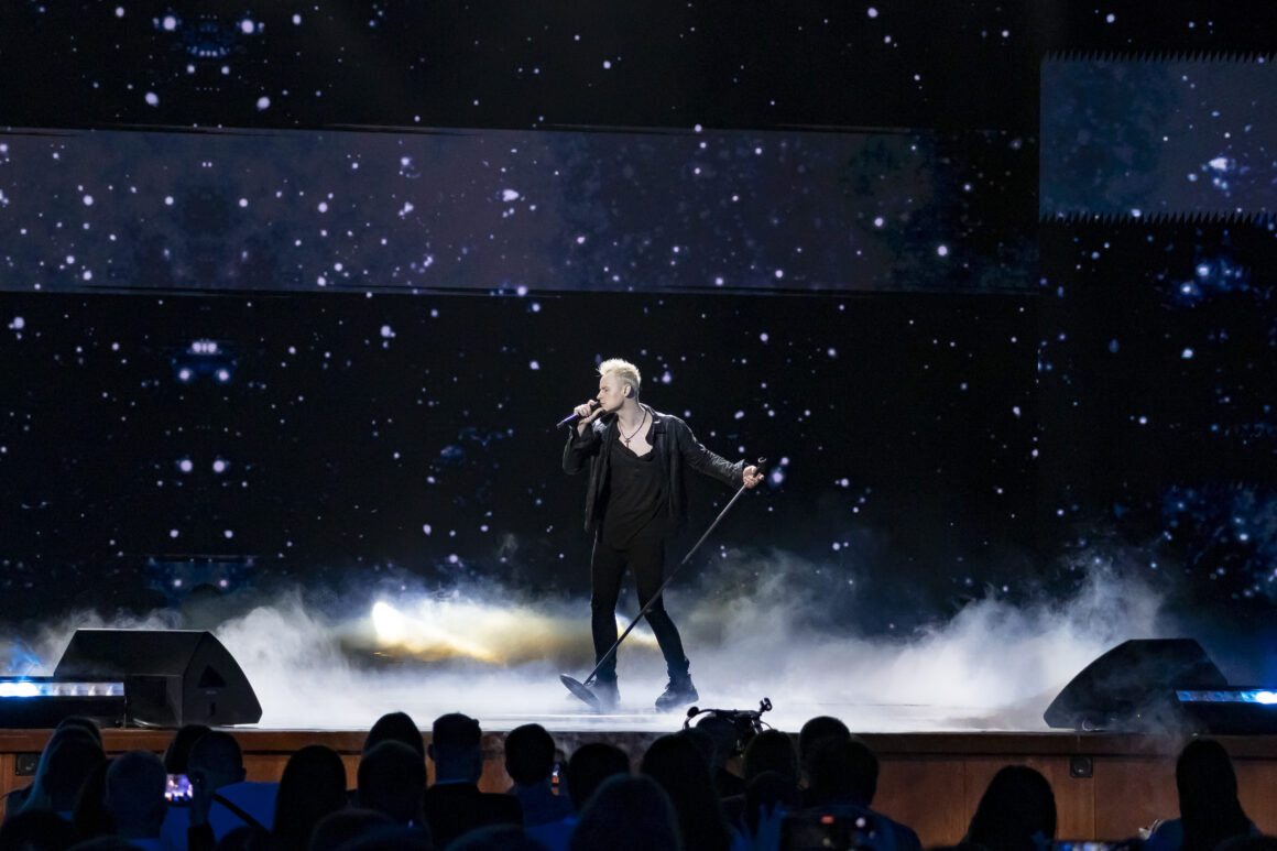    SHAMAN Freedom Strength Beauty