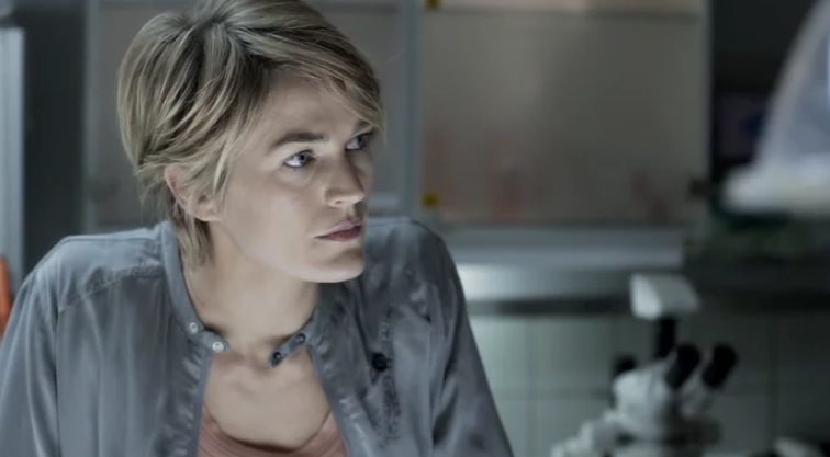 Фрагмент из сериала "Тот, кто убивает"