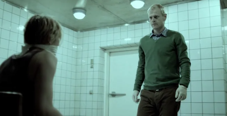 Фрагмент из сериала "Тот, кто убивает"