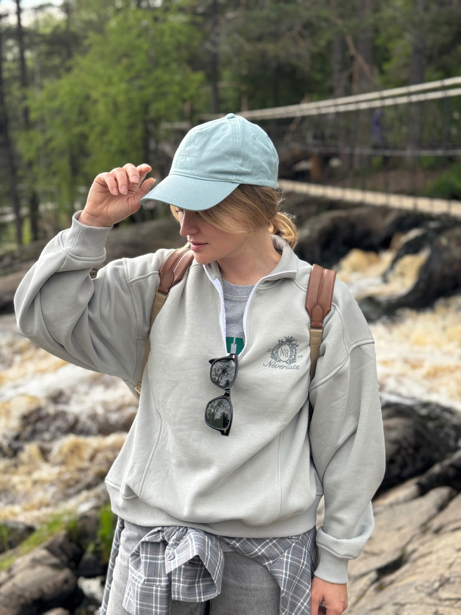 Это всё едет со мной на Алтай тоже)