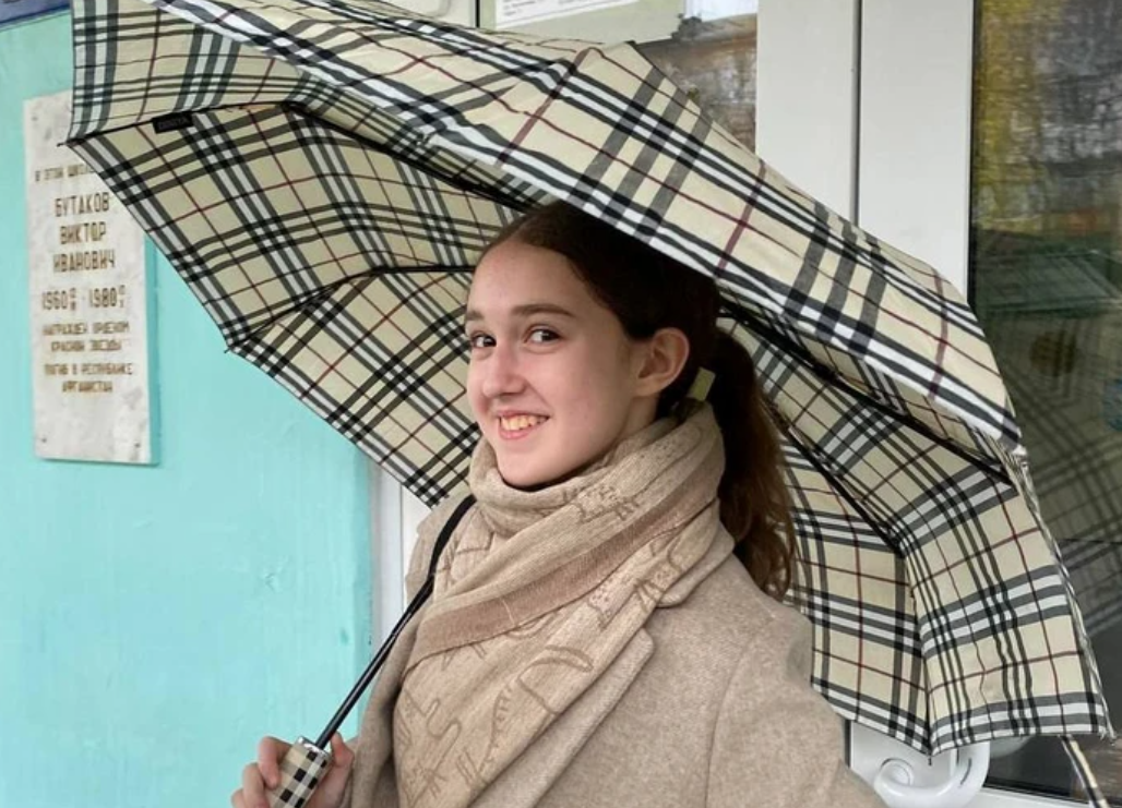 Фото Евы представлено матерью девочки для «КП-Уфа»