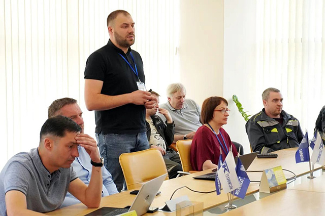 В Твери оптимизируют выпуск самоходных подъемников