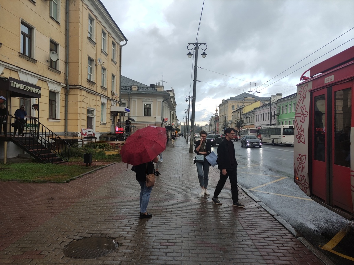    Липецкую область накроет мощный шторм: синоптики назвали дату lipetsknews.ru