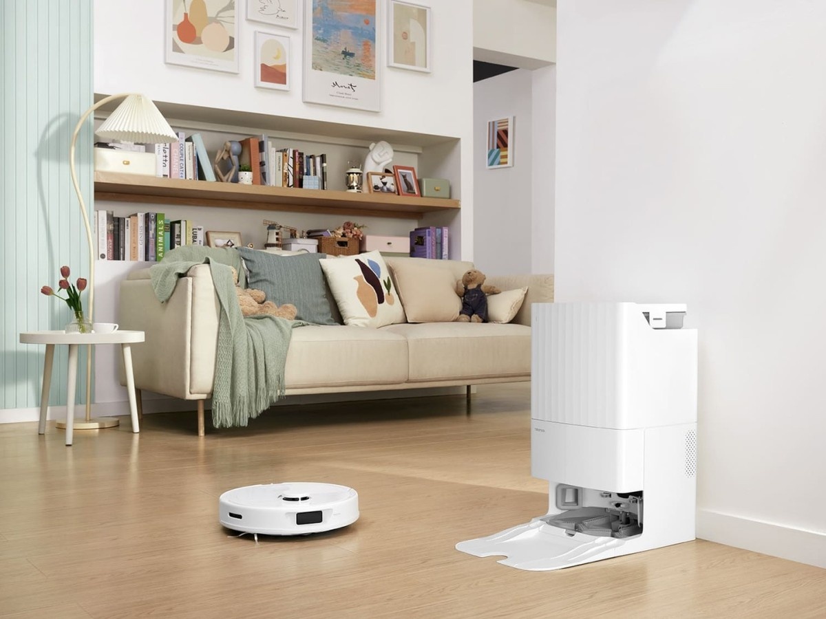    Флагманский робот-пылесос Roborock MaxV с голосовым помощником и видеозвонками доступен со скидкой