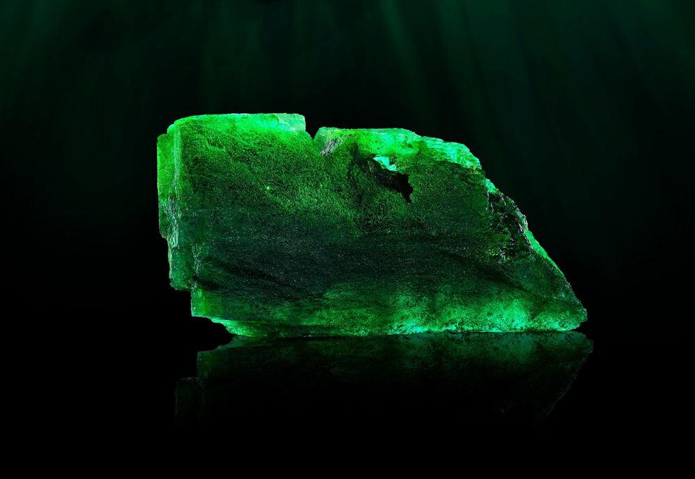 Изумруд Insofu и процесс огранки (3 фото)