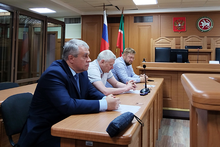    Судья напомнил, что Гомзина судили по трем эпизодам мошенничества.   
Фото: «БИЗНЕС Online»